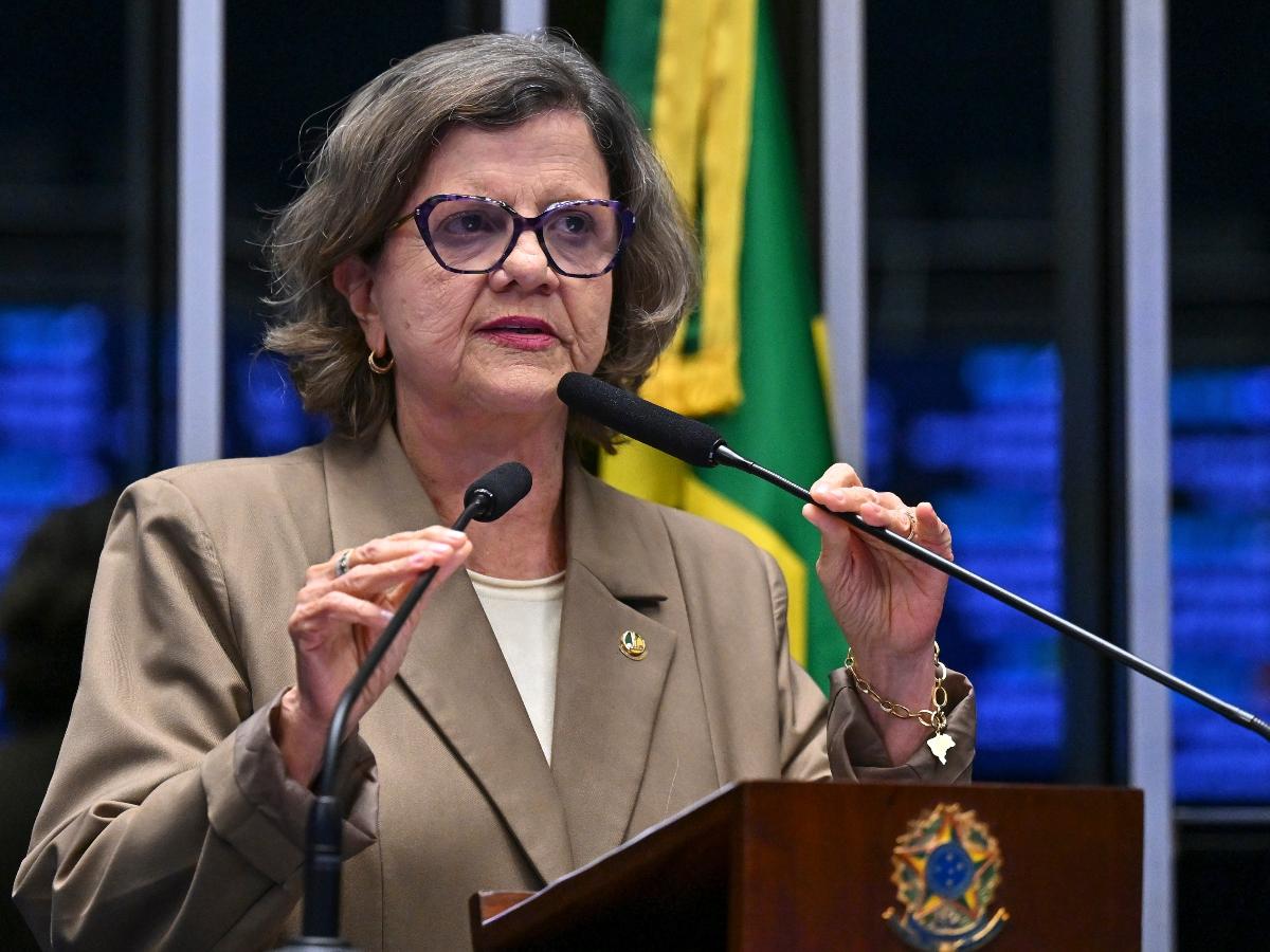 Governo libera votação de PEC para acelerar fim da escala 6x1