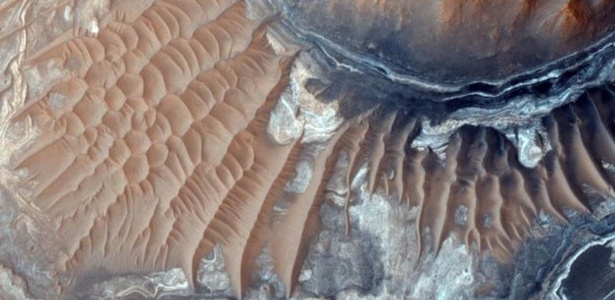 Sonda procura código morse em Marte - NASA/JPL-Caltech/University of Arizona - NASA/JPL-Caltech/University of Arizona