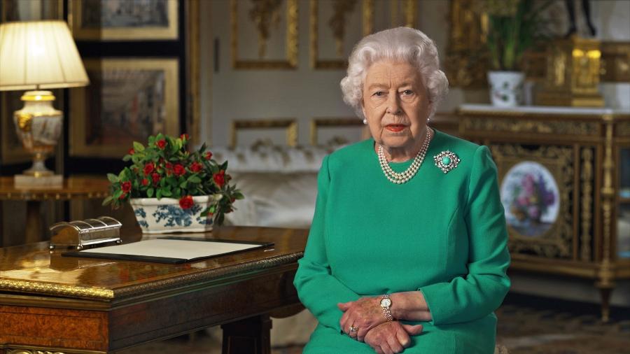 Rainha do Reino Unido Eizabeth 2ª fez um discurso à nação sobre a pandemia do novo coronavírus - Palácio de Buckingham via Reuters