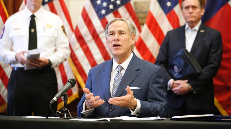 Greg Abbott, atual governador do Texas, seria concorrência de McConaughey em 2022 - Tom Fox-Pool/Getty Images - Tom Fox-Pool/Getty Images
