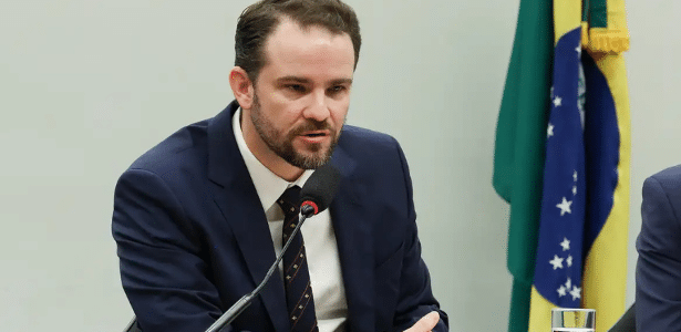 Durigan diz que PEC que dá autonomia financeira ao BC cria 'novo Poder'