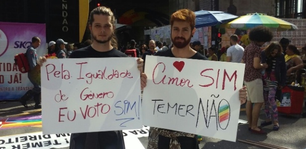 Parada Gay Em Sp Tem Cartaz E Gritos De Fora Temer 29 05 2016