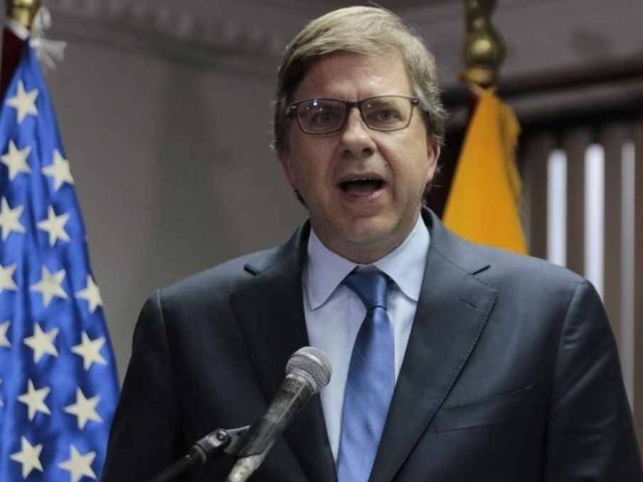Embaixador dos EUA no Brasil exalta força militar após fala de Bolsonaro