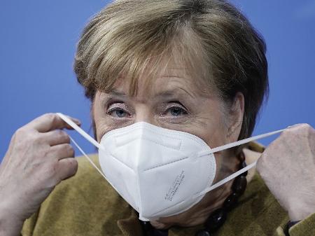 nunca chegou a defender uma visão para o futuro da Europa, como seu homólogo e parceiro francês, Emmanuel Macron - Michael Kappeler/Pool/AFP