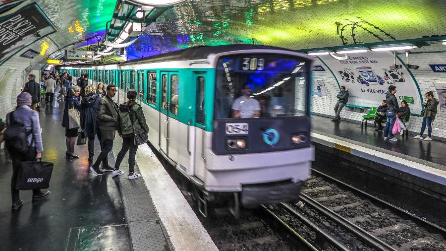 Metrô em Paris: passagem unitária custará 4 euros durante Jogos Olímpicos no ano que vem