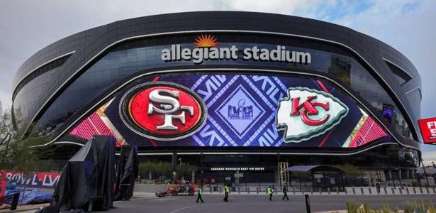 San Francisco 49ers e Kansas City Chiefs acontecerá no Allegiant Stadium, em Las Vegas