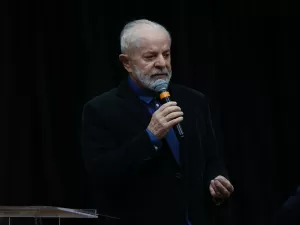 Direita imita Trump com Biden e tenta colar pecha de enferrujado em Lula