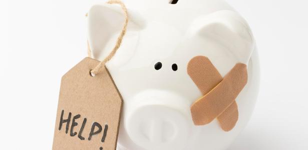 6 formas para deixar de gastar por medo de ficar de fora e sair das dívidas