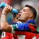 Xhaka admite certificado falso de vacina contra covid: 'Tomado por medo'