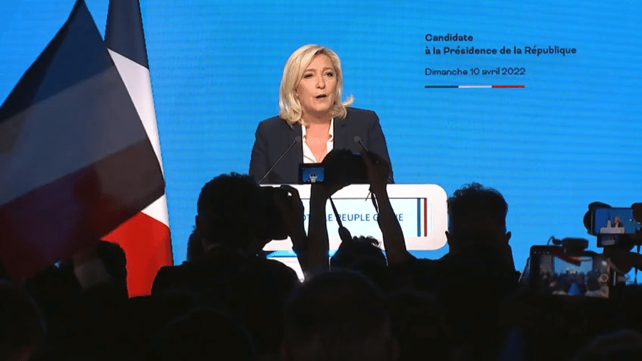 Marine Le Pen disputa segundo turno de eleição francesa contra o atual presidente, Emmanuel Macron - Reprodução/Twitter @MLP_officiel