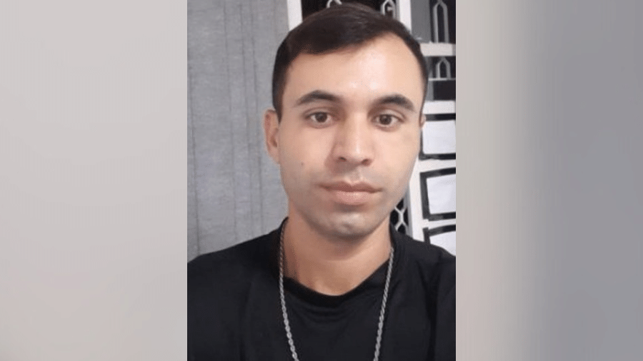 Adonias Ferreira da Costa, de 29 anos, foi achado morto dentro de uma geladeira lacrada  - Reprodução/Redes sociais