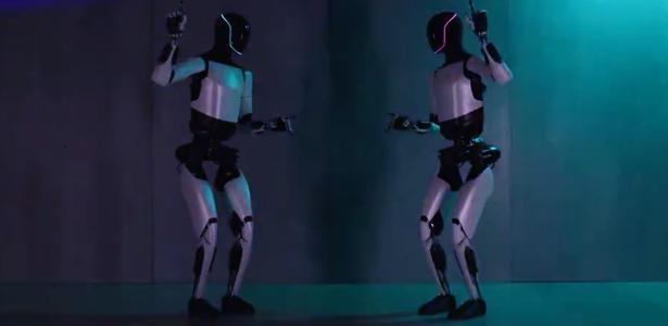 Dança, agacha e pega até ovo: do que é capaz o novo robô humanoide da Tesla
