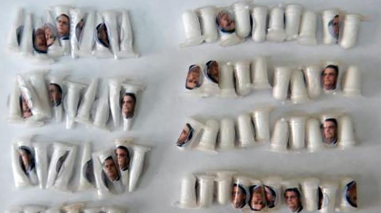 Rosto do presidente Jair Bolsonaro é usado em embalagens para vender cocaína - Reprodução - Reprodução