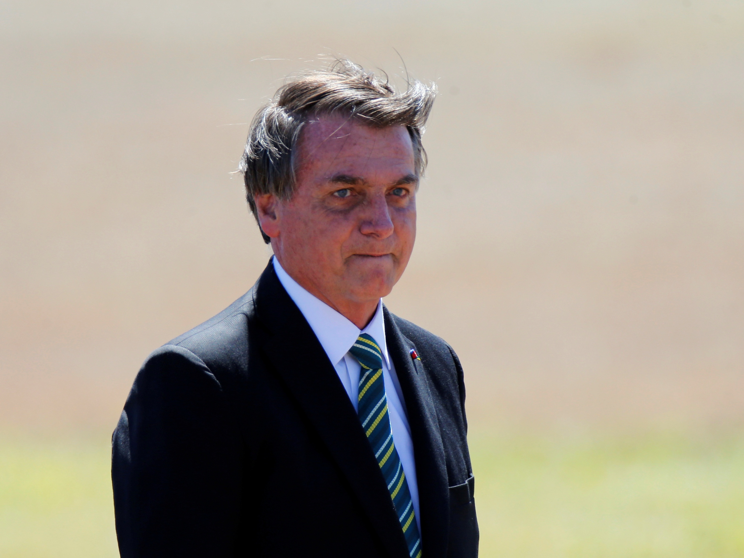 'Não sei por que correr', diz Bolsonaro sobre vacina contra a covid-19