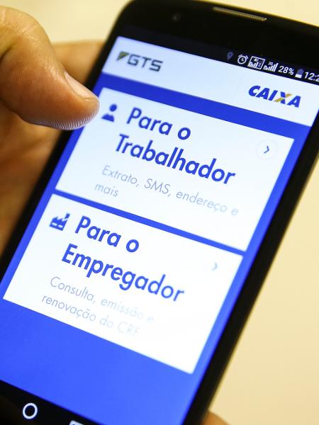 Aplicativo da Caixa Econômica Federal para o FGTS (Fundo de Garantia do Tempo de Serviço) - Marcelo Camargo/Agência Brasil
