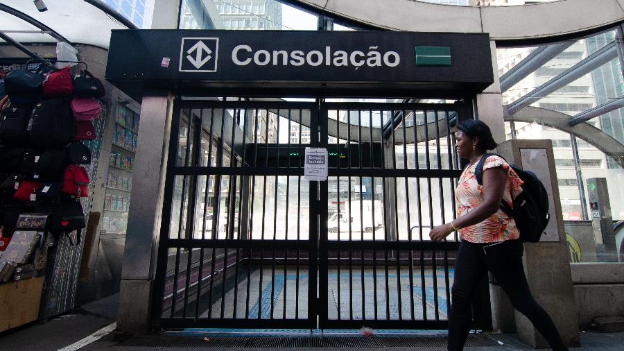 A Estação Consolação do Metrô (Linha2-Verde), na Avenida Paulista, em São Paulo, fechada pela greve de março - Kevin David/Estadão Conteúdo