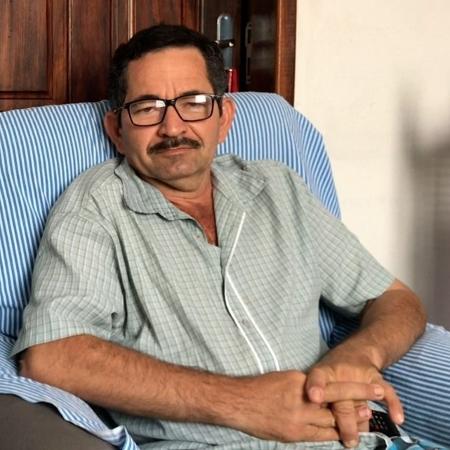 Francisco em sua casa quando comemorou os 50 anos - Thiago Aquino/UOL