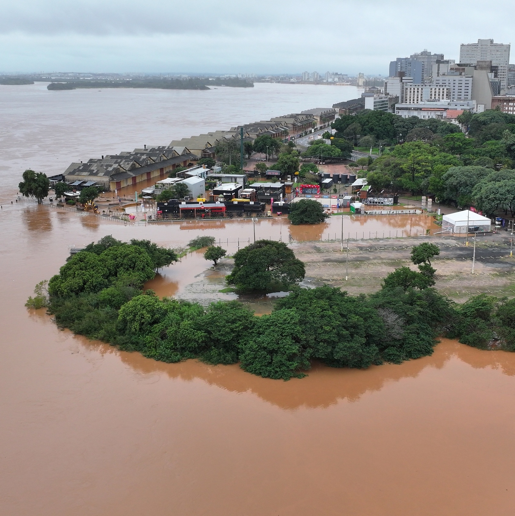 Saiba como ajudar vítimas das chuvas no Rio Grande do Sul