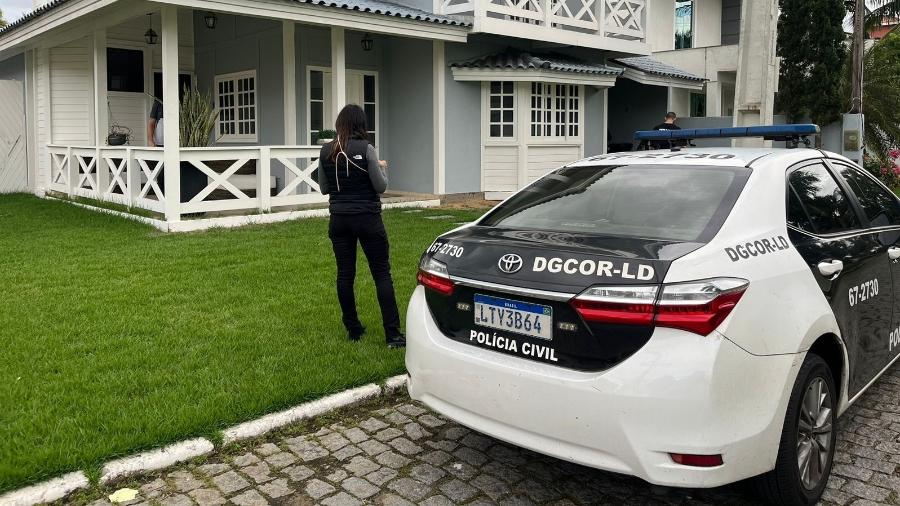Polícia Civil cumpriu mais de 10 mandados de busca e apreensão no estado do RJ Polícia Civil cumpriu mais de 10 mandados de busca e apreensão no estado do RJ