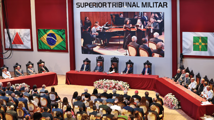 Reunião do Supremo Tribunal Militar Reunião do Supremo Tribunal Militar
