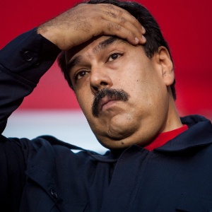 Presidente venezuelano afirmou que "o império americano teve a intenção de sabotar a indústria petrolífera" do país - Miguel Gutiérrez/Efe