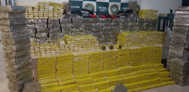 Cerca de duas toneladas de maconha apreendidas no interior do Rio fora avaliadas em R$ 5 milhões - Polícia Civil do Rio de Janeiro