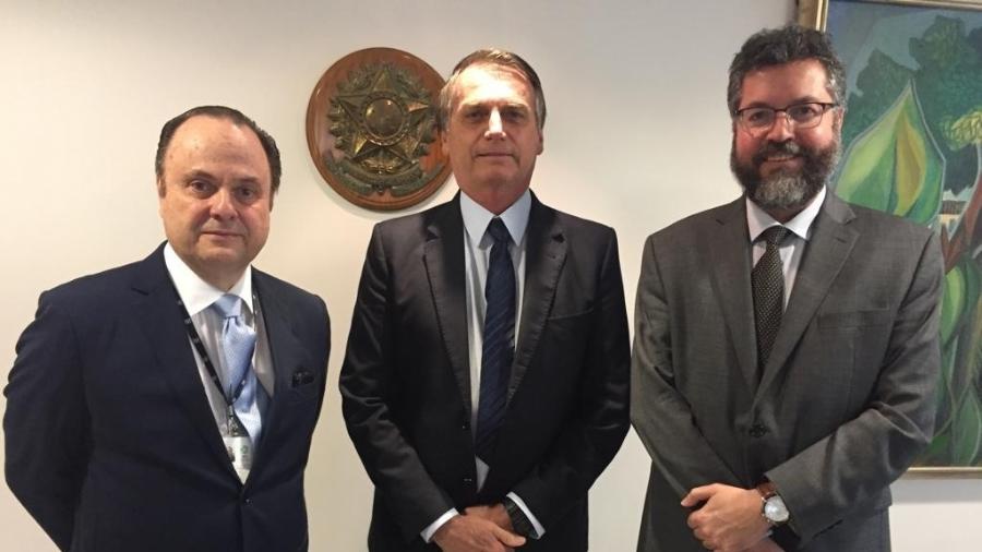 O novo presidente da Apex, Mário Vilalva, após reunião com o presidente Jair Bolsonaro e o ministro das Relações Exteriores, Ernesto Araújo  - Divulgação