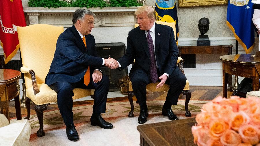 13.mai.2019 - O presidente americano, Donald Trump, se encontra com o primeiro-ministro húngaro, Viktor Orbán, no salão Oval da Casa Branca, em Washington - Doug Mills/The New York Times