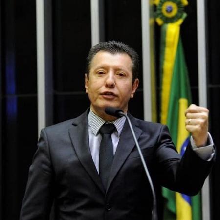  "Ele não respondeu ao discurso do Lula, quando ele deixou a prisão, por exemplo", argumentou José Nelto (PODE-GO) - Reprodução/Twitter