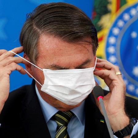 Presidente Jair Bolsonaro durante anúncio de medidas contra o coronavírus - ADRIANO MACHADO