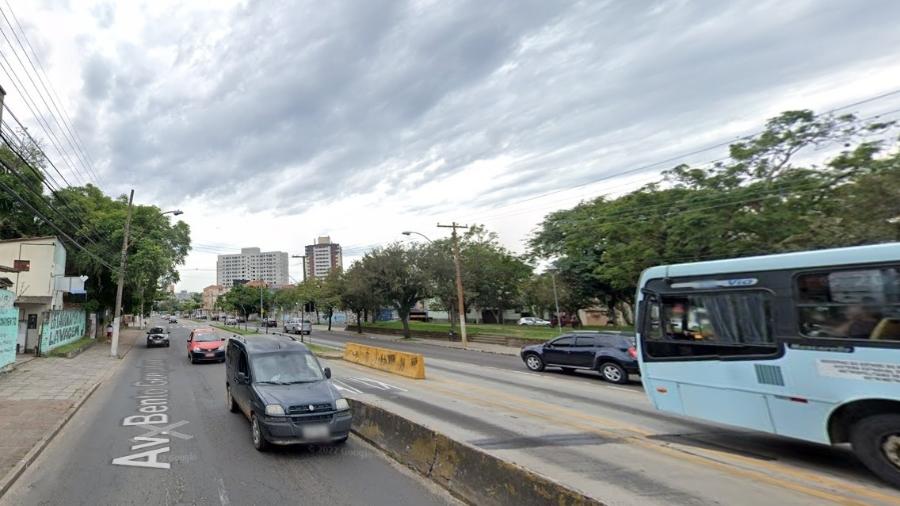 Caso foi registrado dentro de apartamento em via movimentada de Porto Alegre - Google Street View/Reprodução