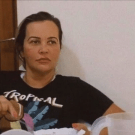 Cintia Mariano Dias Cabral foi presa ontem em Realengo, no Rio de Janeiro - Reprodução/Facebook