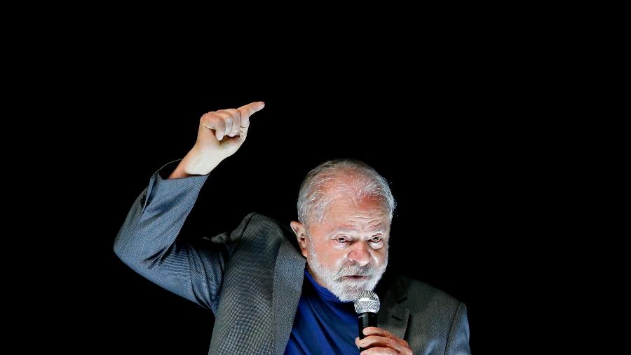  O ex-presidente Lula (PT) em ato de pré-campanha em Brasília - Gabriela Biló /Folhapress