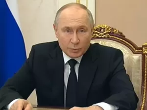 Putin estaria pronto para cessar-fogo na Ucrânia, diz agência