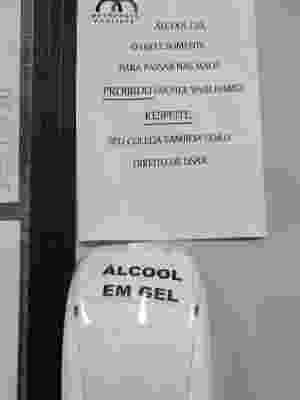 Viação Metrópole Paulista fornece 100 ml de álcool em gel a funcionários e não permite reposição - Divulgação