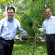 Bruno Covas, allora Ministro dell'Ambiente, e Geraldo Alkmen, Governatore di San Paolo, in una foto del 2011 - Riproduzione / Facebook