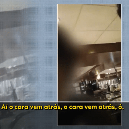 Adolescentes denunciam racismo após serem perseguidos por um funcionário da Fast Shop, no Shopping Pátio Higienópolis, bairro nobre da capital paulista. Adolescentes denunciam racismo após serem perseguidos por um funcionário da Fast Shop, no Shopping Pátio Higienópolis, bairro nobre da capital paulista.