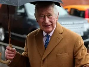 Rei Charles se diz 'frustrado' com ritmo de recuperação do câncer