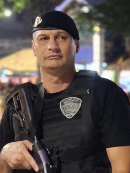 Sandro Torres Amante assumiu a Secretaria de Segurança Pública de Ribeirão Pires em novembro de 2023 Sandro Torres Amante assumiu a Secretaria de Segurança Pública de Ribeirão Pires em novembro de 2023