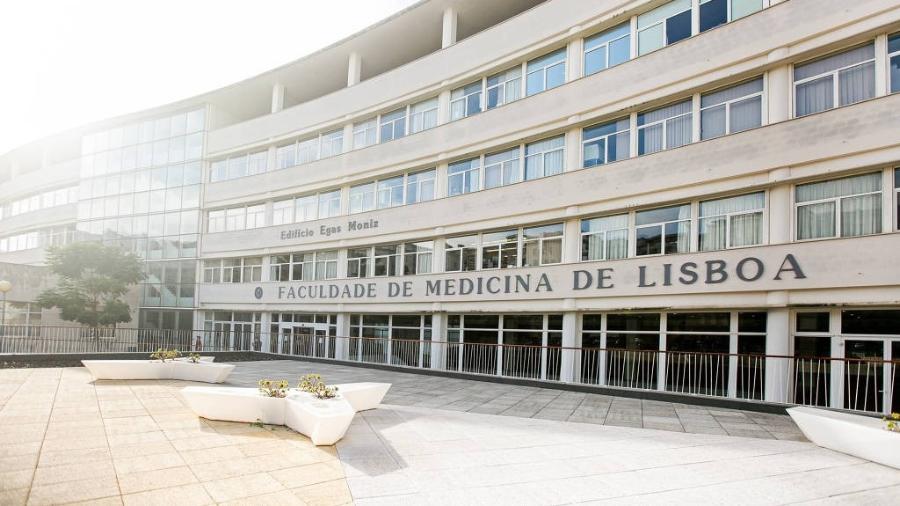 Faculdade de Medicina da Universidade de Lisboa Faculdade de Medicina da Universidade de Lisboa