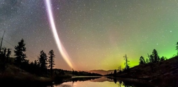 Linha violeta observada por entusiastas de auroras boreais deixou cientistas intrigados - ESA