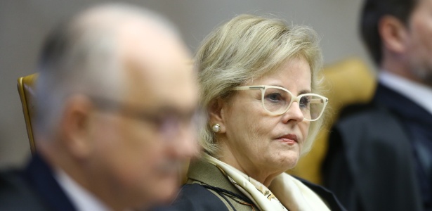 22.mar.2018 - A ministra Rosa Weber (c) durante sessão realizada no plenário da Supremo Tribunal Federal (STF)