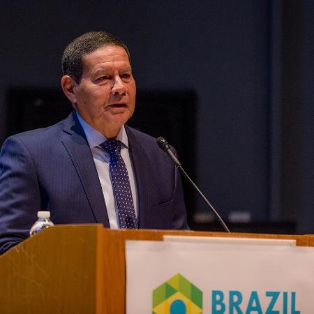 O vice-presidente Hamilton Mourão fala no Brazil Conference - Divulgação/Natalie Carroll/Confertence - 6.abr.2019