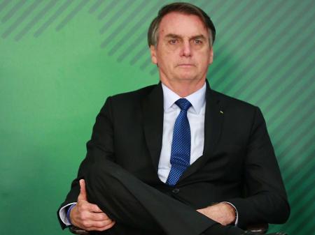 O presidente Jair Bolsonaro durante a Solenidade de Sanção da Lei de Cadastro Positivo no Palácio do Planalto em Brasília (DF) - 08.abr.2019 - Fátima Meira/Futura Press/Estadão Conteúdo