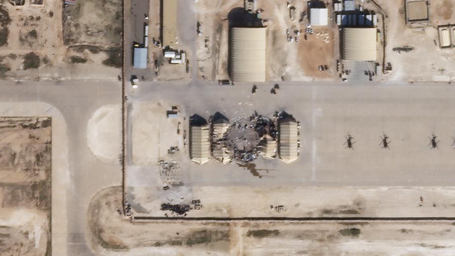 Imagens de satélite divulgadas pela Planet Labs mostram a base aérea do Iraque, que abriga tropas americanas, alvo de ataques pelo Irã - HO/Planet Labs Inc/AFP