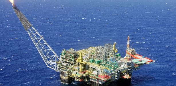 UOL Economia+ | Com polêmicas, vale a pena trocar ações da Petrobras por energia limpa?