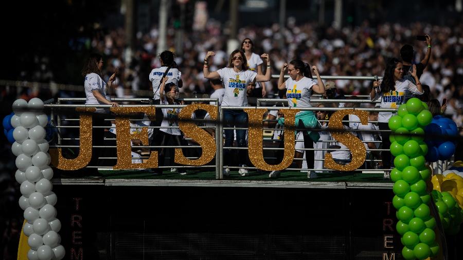 20.06.2019 - Fiéis durante a Marcha para Jesus 2019, evento evangélico mais importante do país, em São Paulo - Eduardo Anizelli/Folhapress