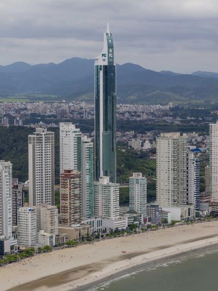 Balneário Camboriú tem o m² mais caro do Brasil Balneário Camboriú tem o m² mais caro do Brasil