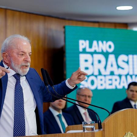 O presidente Lula (PT), em cerimônia de assinatura da Medida Provisória Brasil Soberano