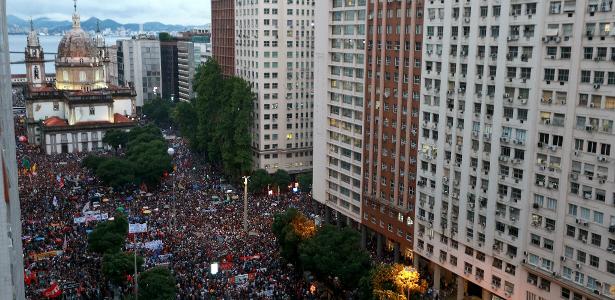 Menos apoio, mau humor, força à oposição: impactos ao governo dos protestos